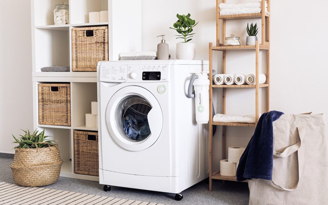 Storage Meets Style: How Wood Furniture Can Maximize Your Laundry Room’s Functionality