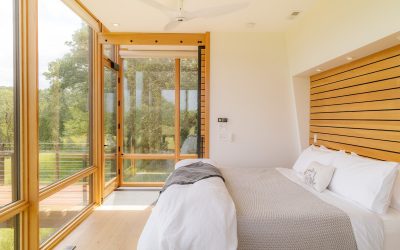 Woodland Dreams: A Guide to Choosing Wood Furniture for Your Bedroom